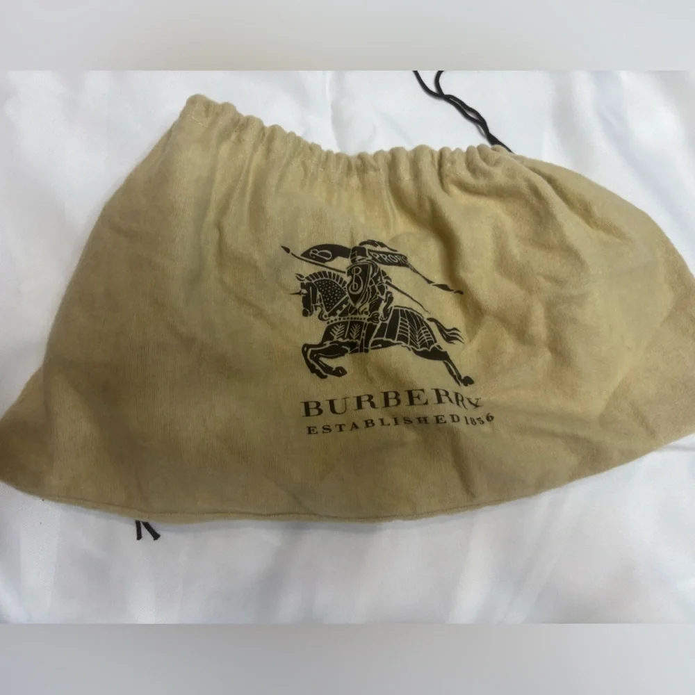 Burberry Brown Leather Gold Buckle Belt SZ 65 /26